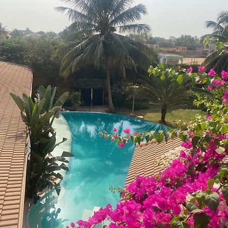 Hotel Le Clos Des Papillons Saly Portudal Buitenkant foto