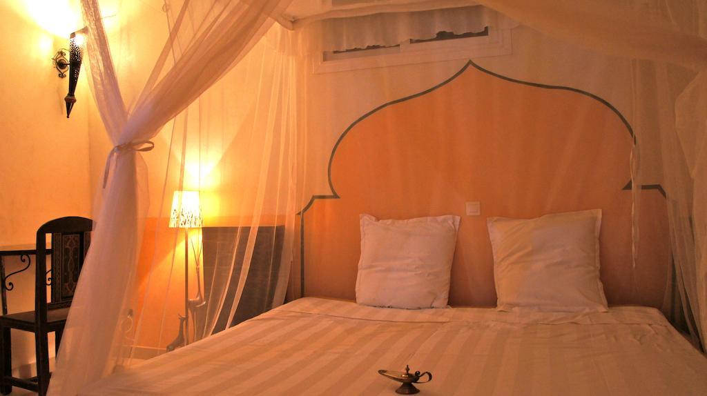 Hotel Le Clos Des Papillons Saly Portudal Kamer foto
