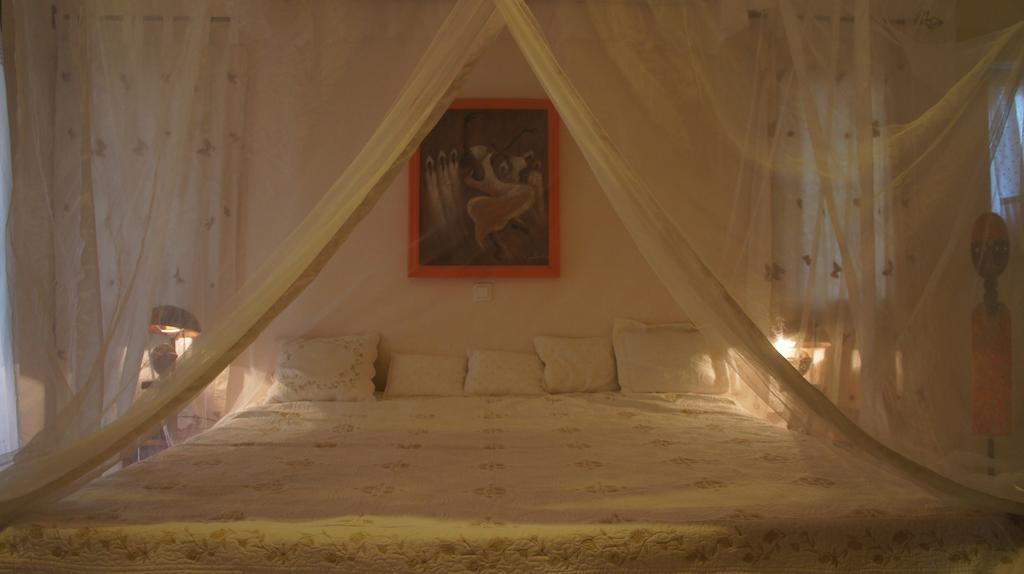 Hotel Le Clos Des Papillons Saly Portudal Kamer foto