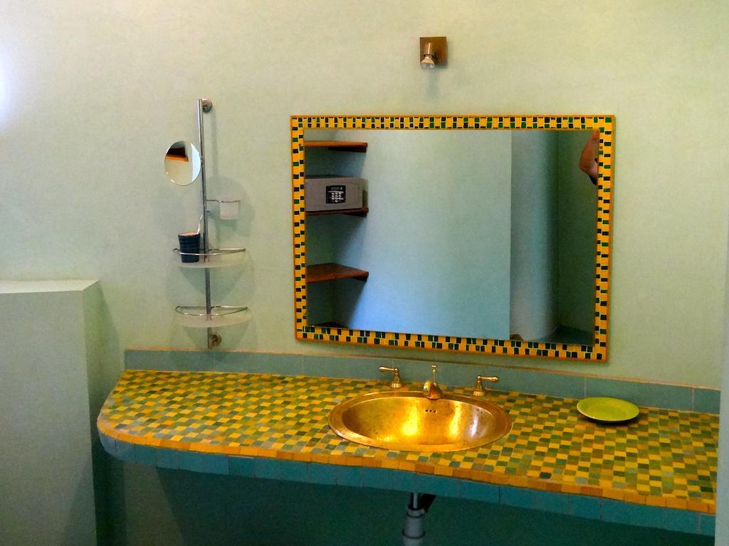 Hotel Le Clos Des Papillons Saly Portudal Kamer foto