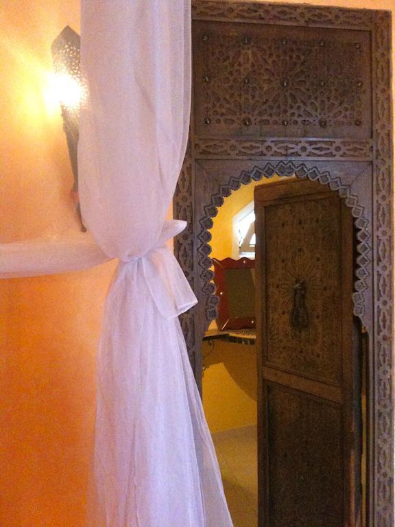 Hotel Le Clos Des Papillons Saly Portudal Kamer foto