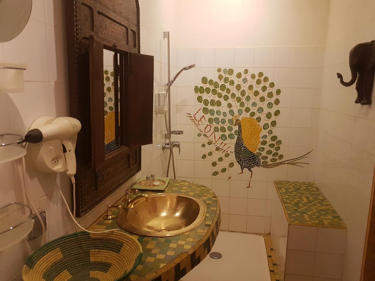 Hotel Le Clos Des Papillons Saly Portudal Buitenkant foto