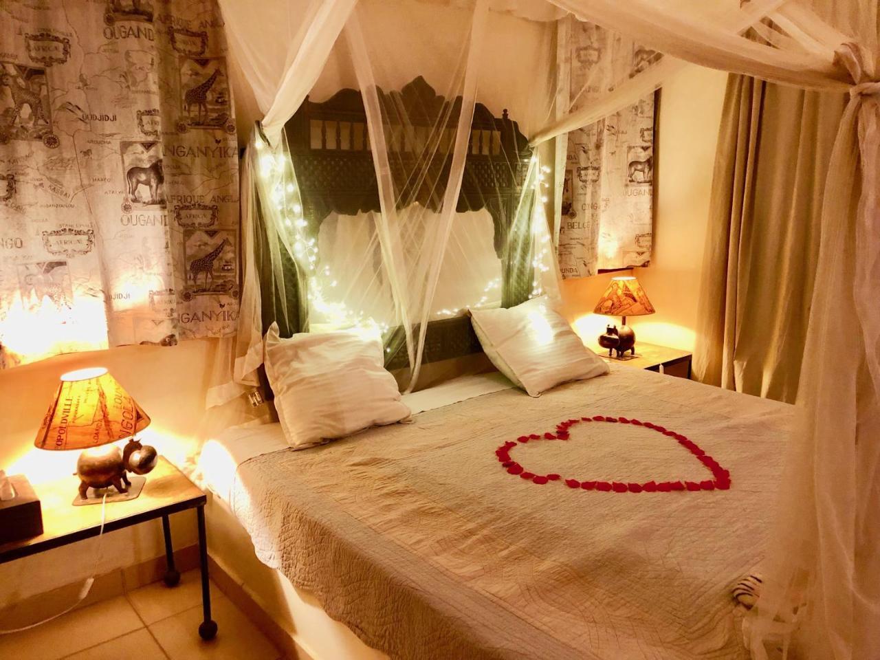 Hotel Le Clos Des Papillons Saly Portudal Buitenkant foto
